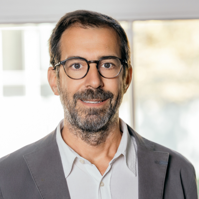Dr. Dirk Butenandt
